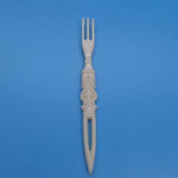 Vintage 1978 Celluloid 36 Appetizer Forks With Floral Rose Intricate Holder - Picture 3 of 7